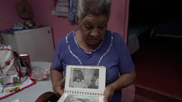 Restos de dos de los cuerpos de víctimas de desaparición forzada ligados al caso de de 'Lucho' Herrera ya están siendo entregados por la Fiscalía