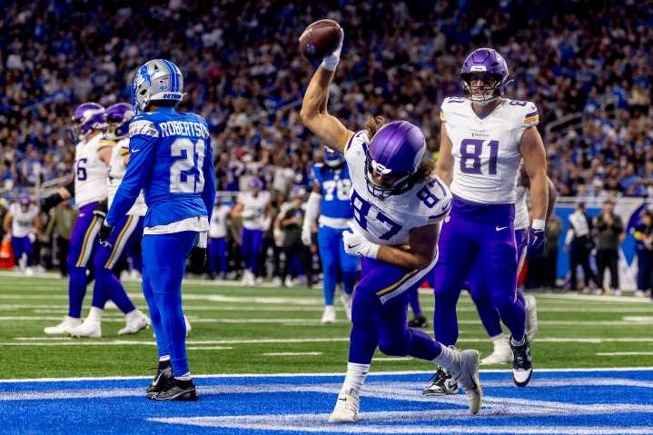 Detroit Lions doomed by sloppy play as comeback falls short against Vikings