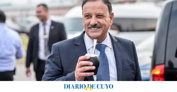 En La Rioja, el gobernador Ricardo Quintela le pidió la renuncia a todo su gabinete tras la derrota electoral