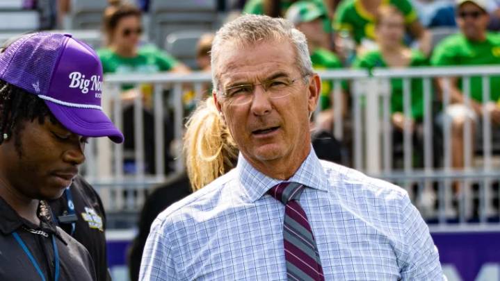 Steve Spurrier reacts to Urban Meyer joining him in Florida Gators history