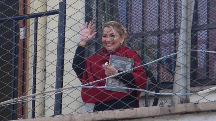 Corte Suprema de Bolivia anuló sentencia de 10 años contra la expresidenta Jeanine Áñez y ordenó su liberación