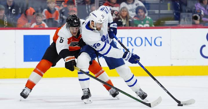 Flyers' three-game win streak ends in 5-2 loss to Maple Leafs