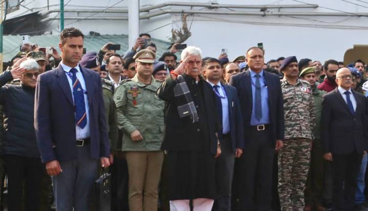 L-G Manoj Sinha lauds J&K Police for busting interstate terror module