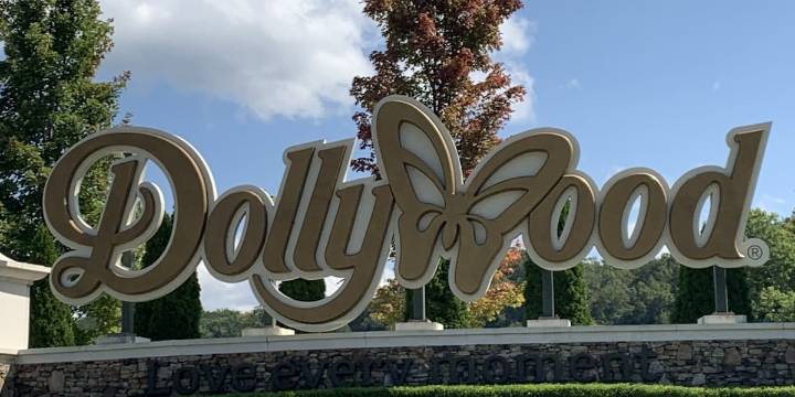 Dollywood’s first-ever race weekend to take runners through Dolly Parton’s theme park