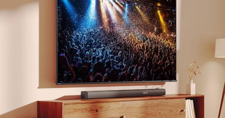 Amazon knocks £94 off 'amazing' soundbar with 'impeccable high quality sound'