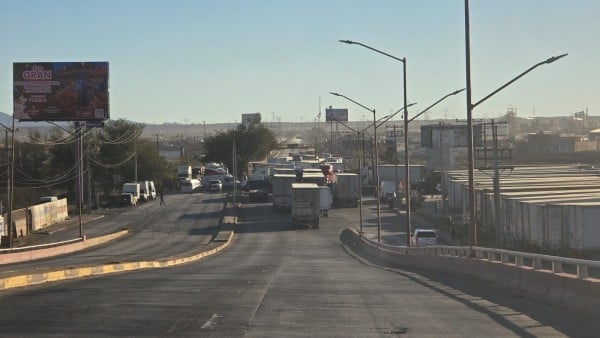 Seis horas de caos: bloqueo de transportistas paraliza la Juárez