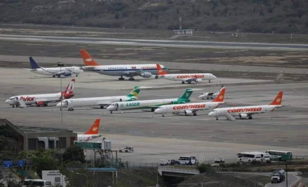 Estados Unidos eleva la presión sobre Venezuela y anuncia el cierre total de su espacio aéreo