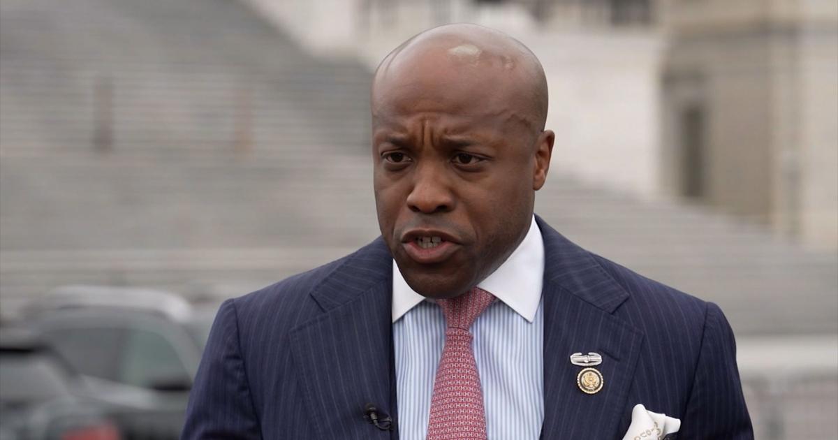 Defiant GOP congressman rejects push by party bosses to drop out of Texas primary, scrambling race for Senate majority