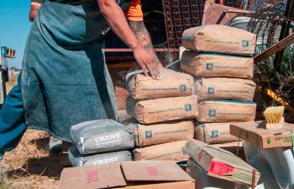 Entrega Municipio apoyos del programa "Materiales para Autoconstrucción"