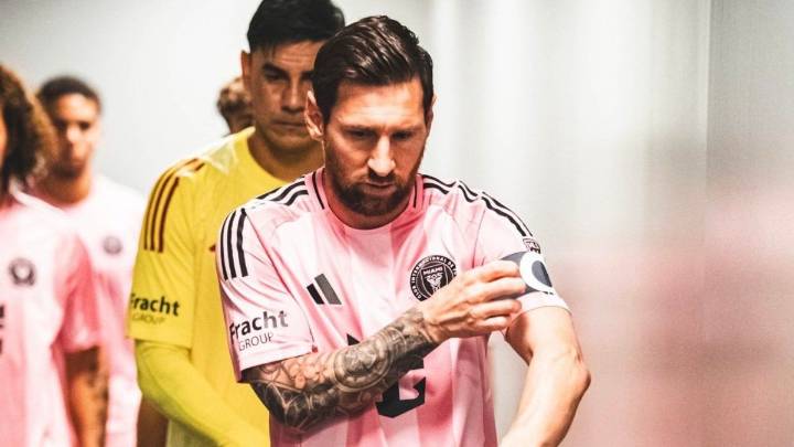 Messi debutó como comentarista en un stream junto a Davo y la Cobra: su participación