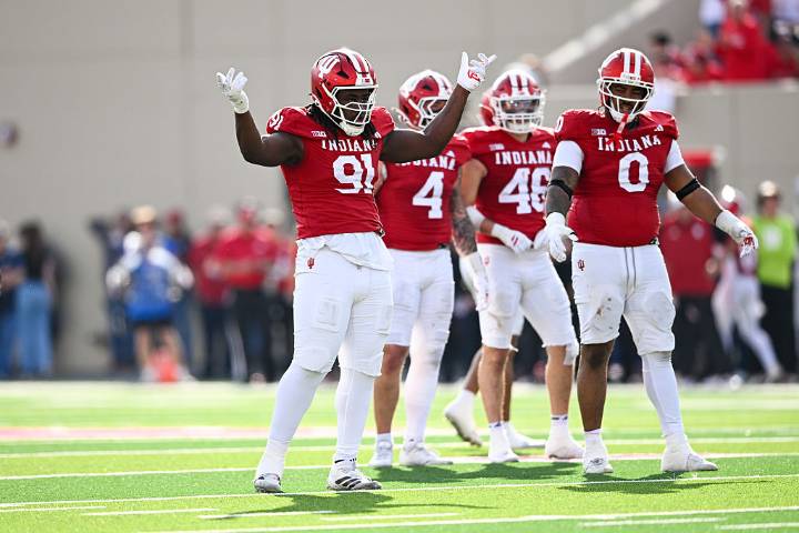 Hoosiers Stay #2 in Latest College Football Playoff Rankings, Notre Dame at #9