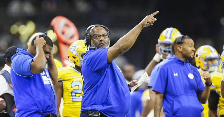 Rod Walker: Southern interim coach Fred McNair rights ship in one game that matters most