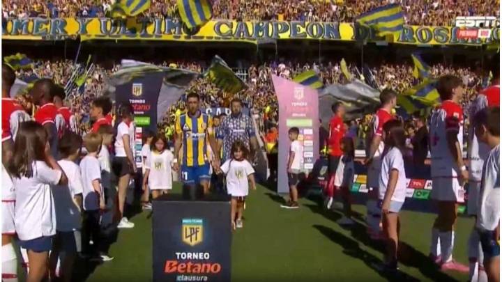 Estudiantes le da la espalda a Central y recibe de frente el aplauso del fútbol argentino