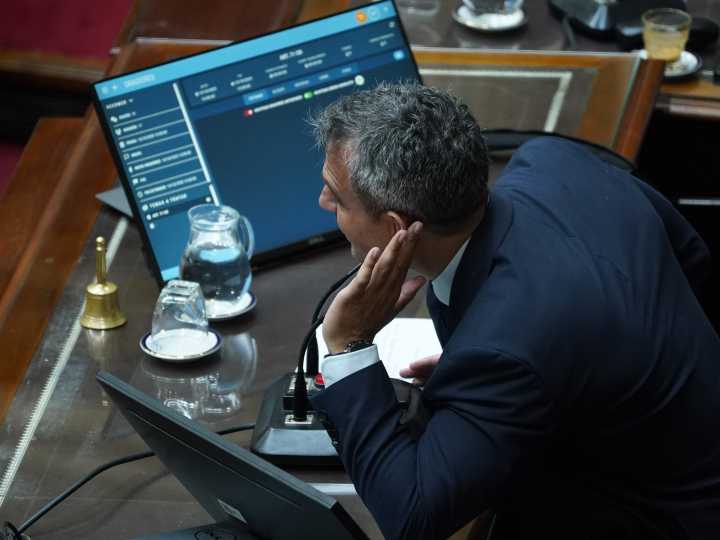 Discusiones, un nuevo protocolo en Diputados y polémica: Martín Menem pidió que todos devuelvan los despachos y amenaza con multas