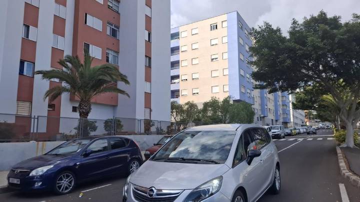 Visocan reclama la vivienda a medio centenar de inquilinos vulnerables en Añaza