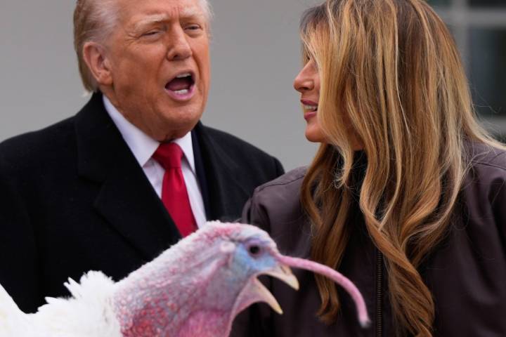 Trump spares turkeys — but not his political opponents
