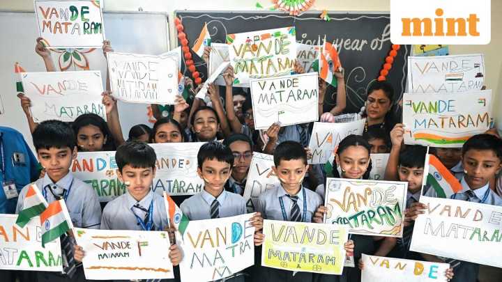 Singing Vande Mataram made compulsory in all UP educational institutions