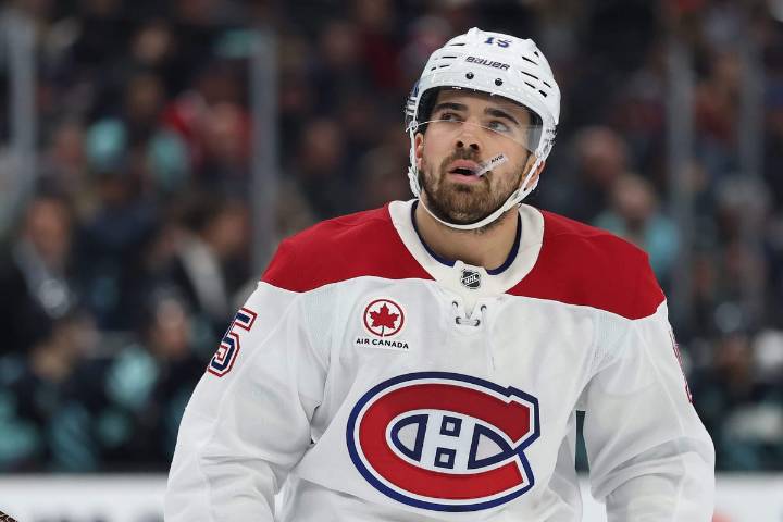 Canadiens will be without Alex Newhook, Kaiden Guhle for extended period after both undergo surgery