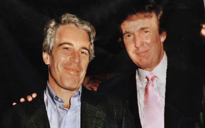 Trump firma ley que obliga la publicación de los archivos Epstein