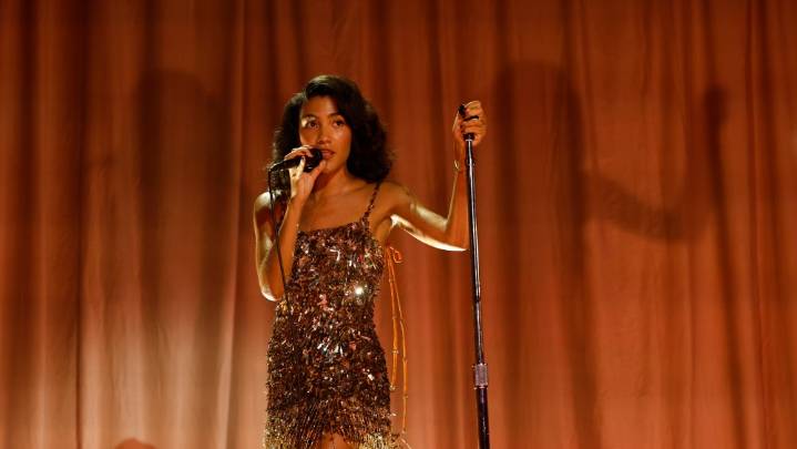 Olivia Dean Calls Out Live Nation, Ticketmaster Over Resale Prices