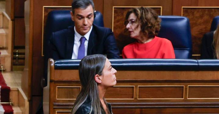 Junts llama "cínico e hipócrita" a Sánchez por decir que cumple sus acuerdos y le pregunta cómo piensa gobernar