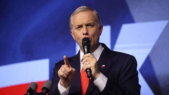 Kast inicia despliegue territorial en La Araucanía y busca captar voto del PDG