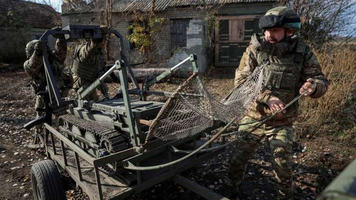 Casa Blanca Asegura Que Negocia "Por Igual" un Plan de Paz con Ucrania y Rusia
