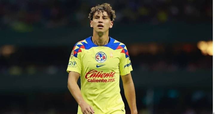 Semáforo rojo en el América: Dávila, Lichnovsky y Cervantes, en la cuerda floja