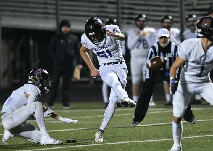 Cascade Christian or Burns? Our final score predictions for 3A Oregon high school football state championship game