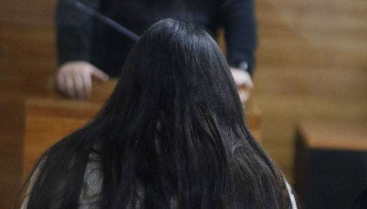 Dramático: Detienen a una joven de 16 años tras ser acusada de matar a su madre en Puerto Varas