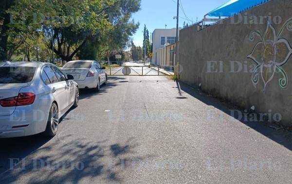 Mantienen cerrado un acceso a la Deportiva