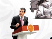 Apapachan a Rommel Pacheco y a su familia con millonarios contratos; desde cubrebocas hasta impermeabilización de inmuebles