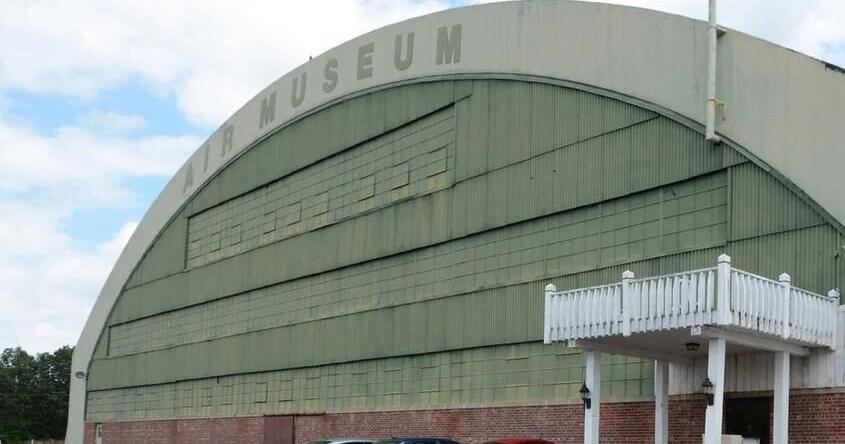 Flights for Veterans Fundraiser at Glenville air museum