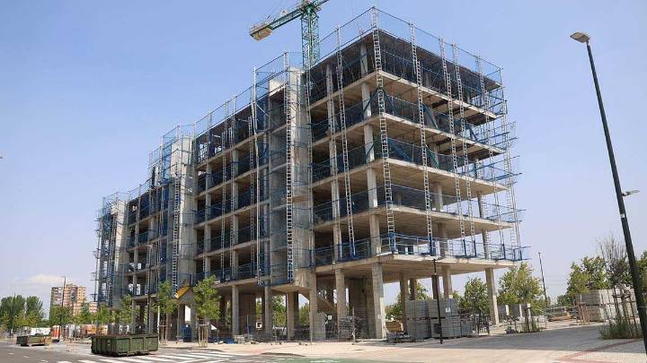 Zaragoza facilitará la construcción de vivienda a escala local en barrios rurales