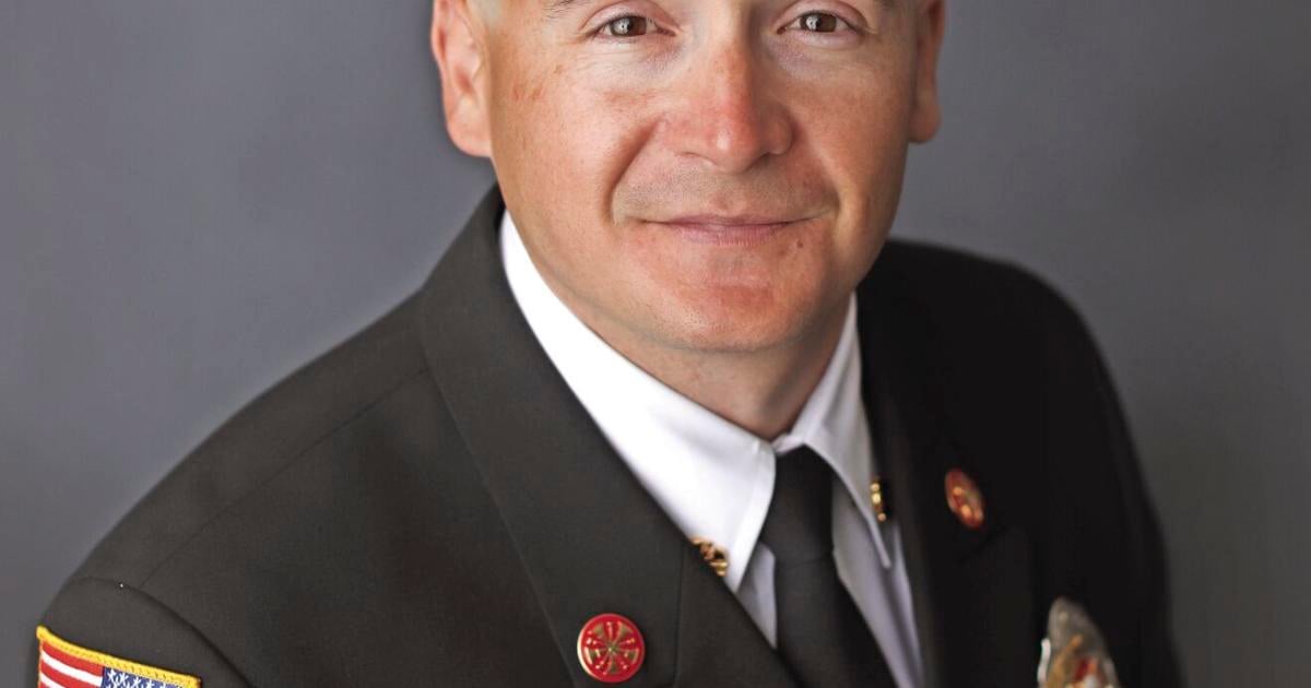 Fire chief resigns from post