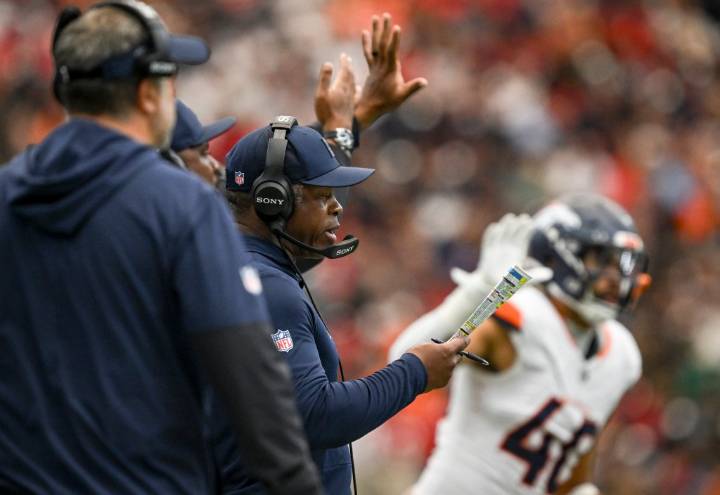 Broncos DC Vance Joseph keeps saving Sean Payton's bacon