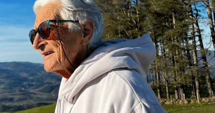 Bodybuilder, 101, shares two-food secret to long life along with daily gym habit