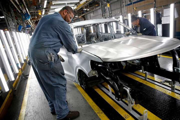 Auto giants urge Trump administration to extend USMCA