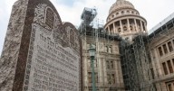 Federal judge orders Arlington, Fort Worth ISDs to remove Ten Commandments displays