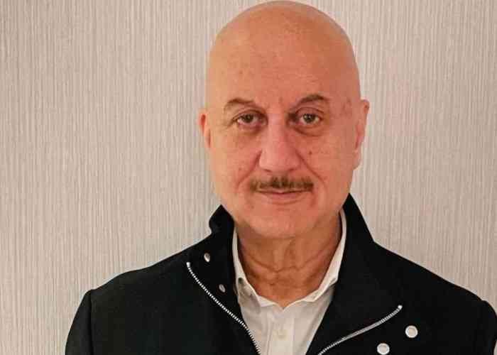 Anupam Kher says, he lost control on language after scary touch down in an in