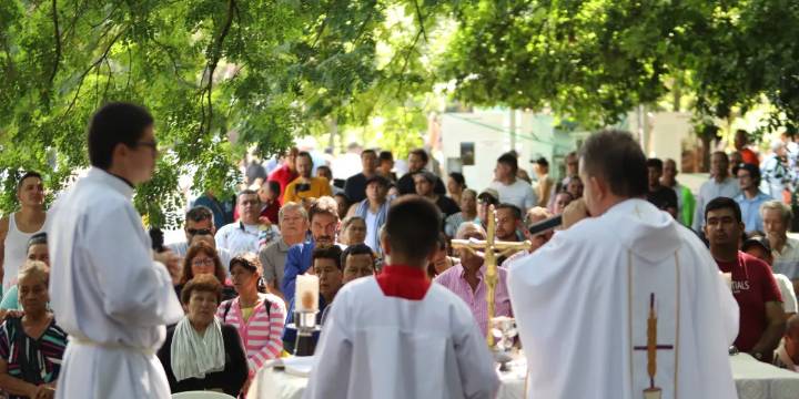 Velatón en Armero por las víctimas de la tragedia hace 40 años