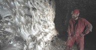 ¡Terrorífica cueva! Descubren la telaraña más grande del mundo, más de 100 mil arañas viven en ella