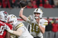 Deadspin | No. 16 Georgia Tech, ready to put first loss behind it, takes on BC