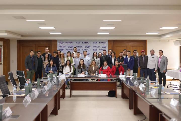 Rinde protesta el Cabildo Juvenil 2025 en la capital