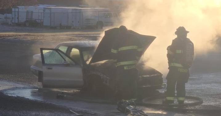 Crews quickly contain vehicle fire south of the airport