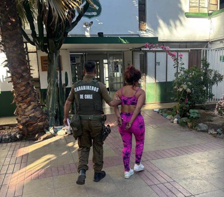 Mujer es detenida por Porte de Arma Blanca en Copiapó