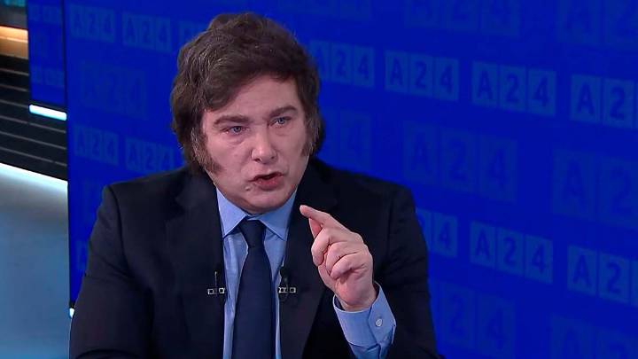 Milei afirma que las bandas cambiarias están diseñadas para que se "amplíen con el tiempo" y consideró que serán "irrelevantes"