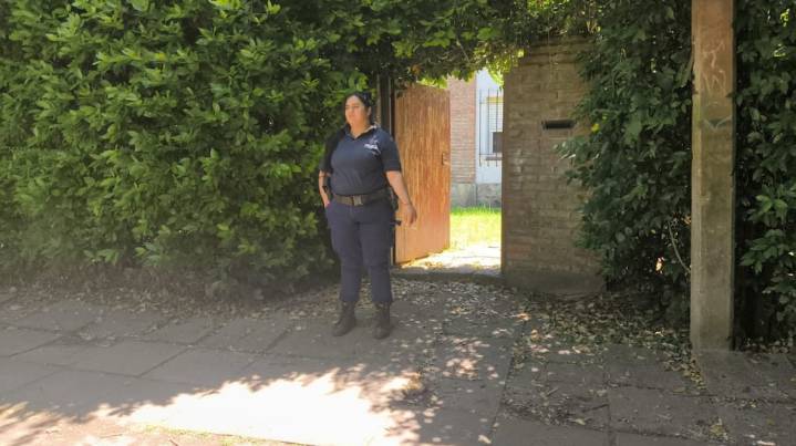 Misterio y conmoción en City Bell: encontraron muerta a una reconocida psiquiatra de 65 años en su casa