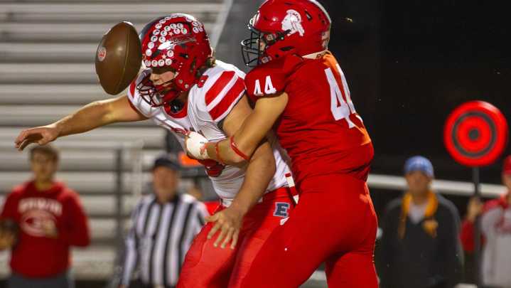 South Point football dominates Erwin in NCHSAA 5A playoffs