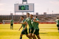 Con gol de Giani, Aldosivi le está ganando de movida a Independiente Rivadavia